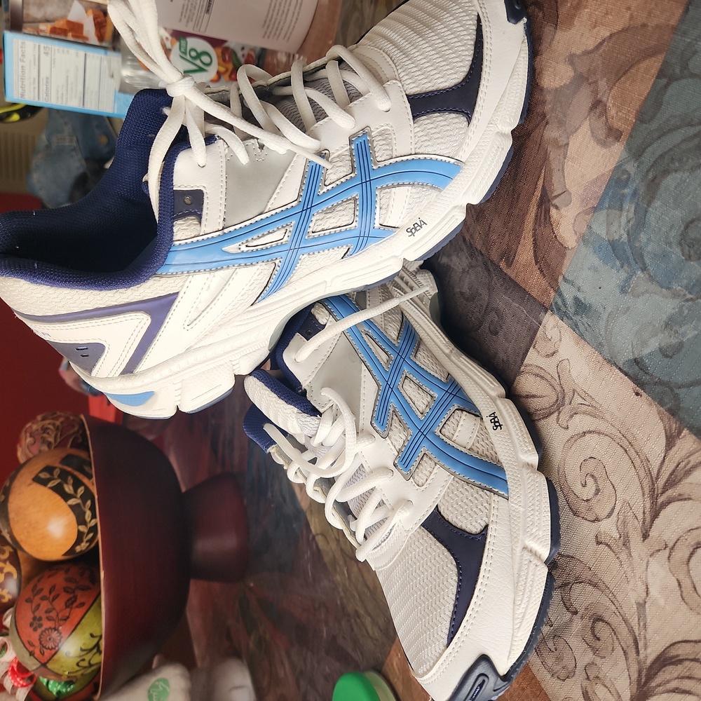 Almost  new Asics!